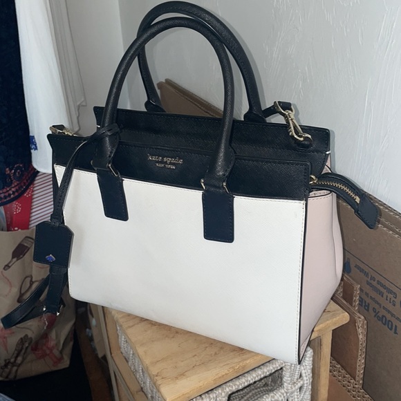 Kate Spade Leather Purse - Picture 2 of 8